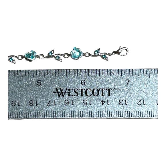 Light Blue Roses and Crystals Dainty Feminine Floral Silver Tone Bracelet - Picture 8 of 8